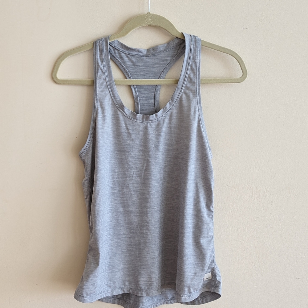 Vuori athletic top